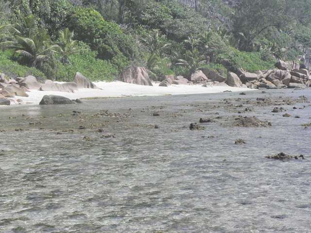 La Digue walking to Anse Caiman